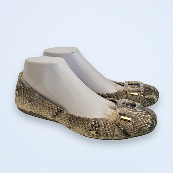 Stuart Weitzman Lucid Snakeskin Ballet Flats Pewter Gilt Python SZ 8.5 $315 - Picture 3 of 12